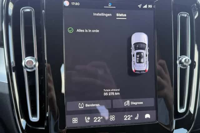 Volvo XC40 (2025) thumbnail 29