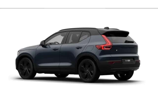 Volvo EX40 (2026) thumbnail 3