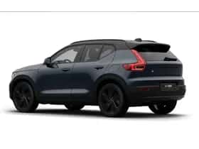 Volvo EX40 thumbnail 3