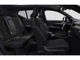 Volvo EX40 thumbnail 6