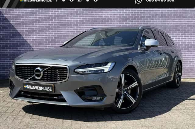 Volvo V90 (2018) thumbnail 1