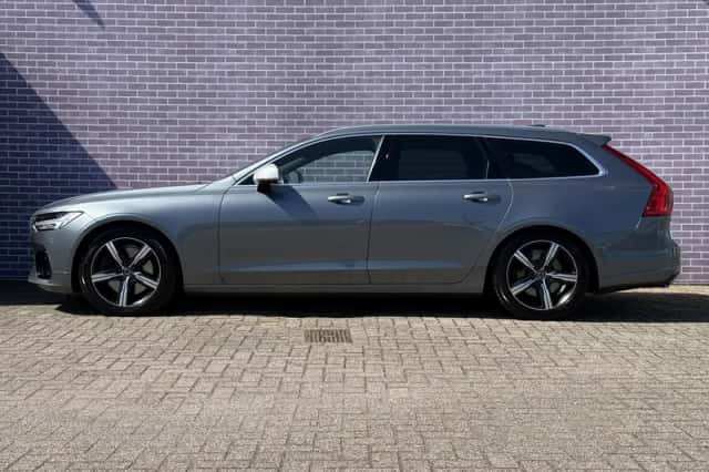 Volvo V90 (2018) thumbnail 13