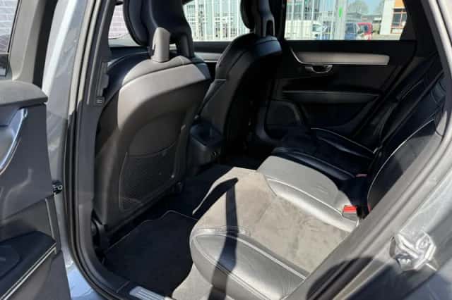 Volvo V90 (2018) thumbnail 19