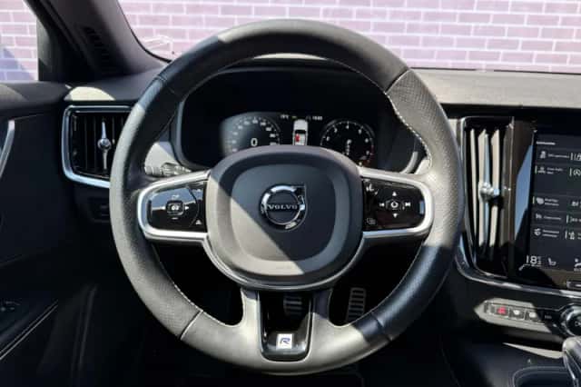 Volvo V90 (2018) thumbnail 23