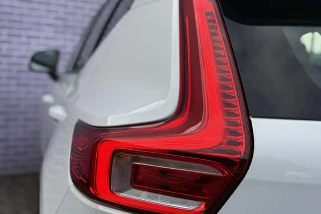 Volvo XC40 (2022) thumbnail 8