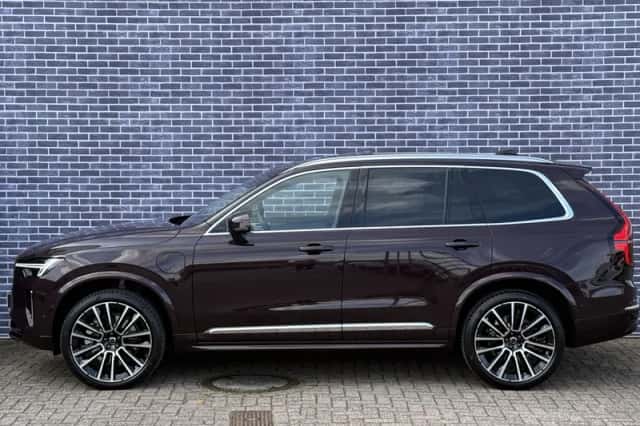 Volvo XC90 (2025) thumbnail 24