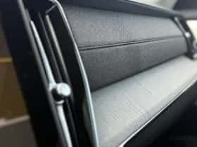 Volvo XC90 thumbnail 42