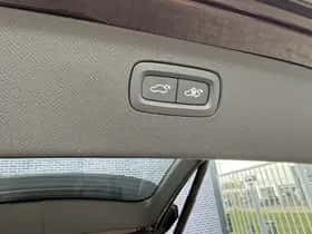 Volvo XC90 thumbnail 47