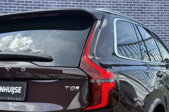 Volvo XC90 (2025) thumbnail 9