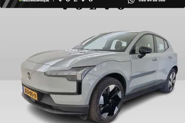 Volvo EX30 (2025) thumbnail 1