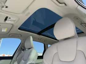 Volvo XC60 thumbnail 11
