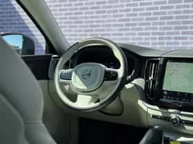 Volvo XC60 thumbnail 19