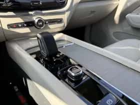 Volvo XC60 thumbnail 27