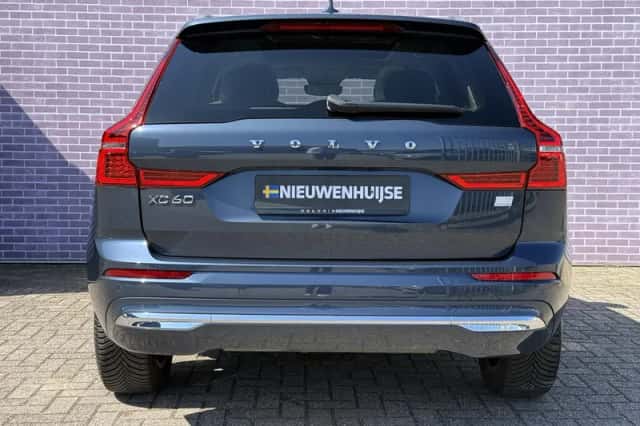 Volvo XC60 (2024) thumbnail 9