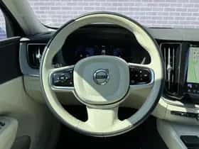 Volvo XC60 thumbnail 10