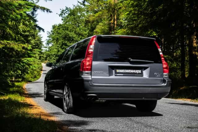 Volvo V70 (2003) thumbnail 3