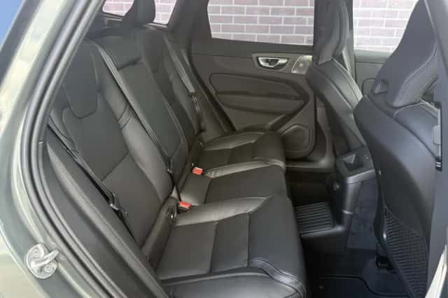 Volvo XC60 (2026) thumbnail 6