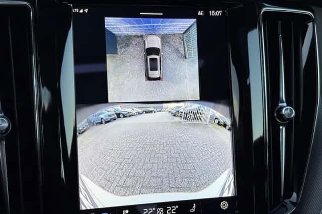 Volvo XC60 (2025) thumbnail 22