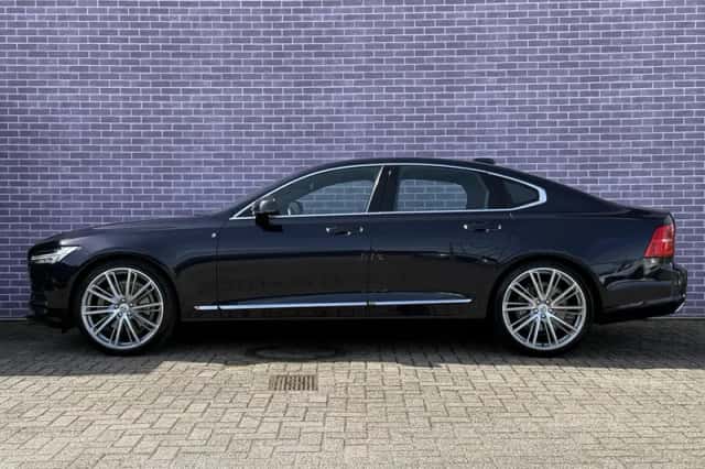 Volvo S90 (2016) thumbnail 16