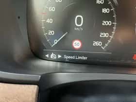 Volvo S90 thumbnail 33