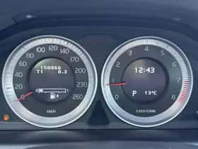 Volvo XC60 thumbnail 16