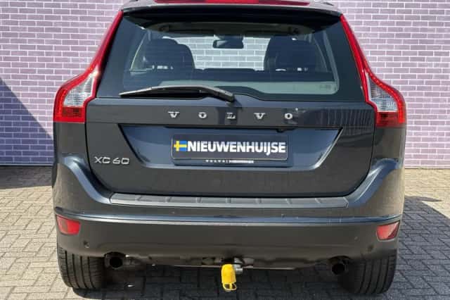 Volvo XC60 (2013) thumbnail 20