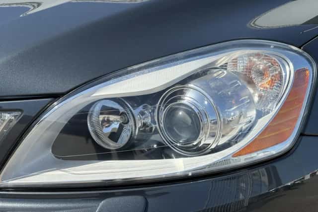Volvo XC60 (2013) thumbnail 25