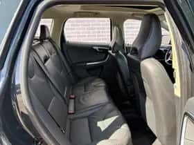 Volvo XC60 thumbnail 4