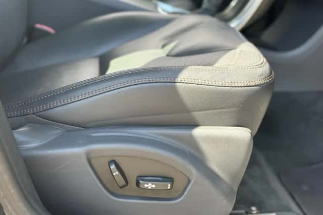 Volvo XC60 (2013) thumbnail 6