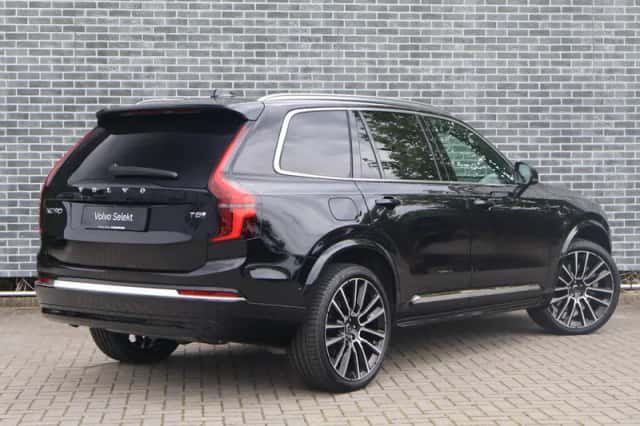 Volvo XC90 (2026) thumbnail 3