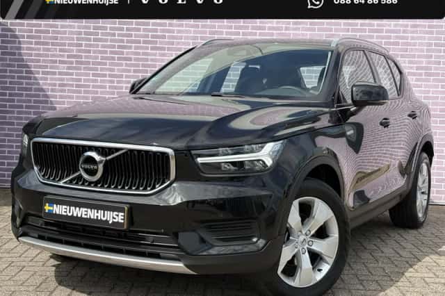 Volvo XC40 (2022) thumbnail 1