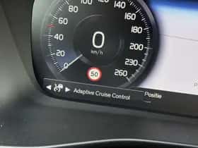 Volvo XC40 thumbnail 14