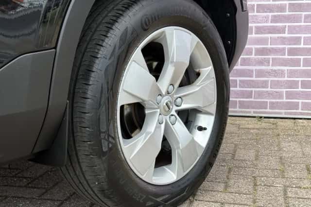 Volvo XC40 (2022) thumbnail 23