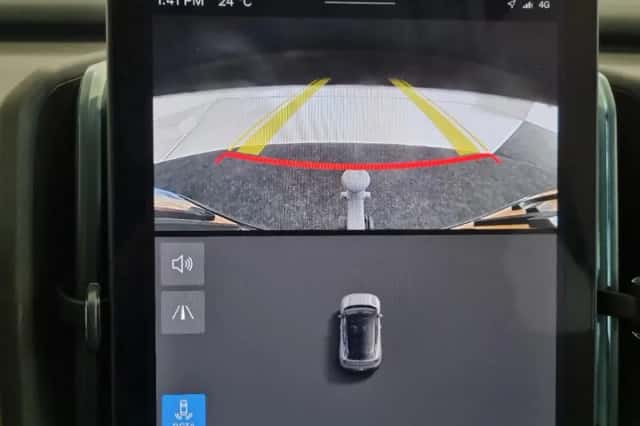 Volvo EX30 (2025) thumbnail 5