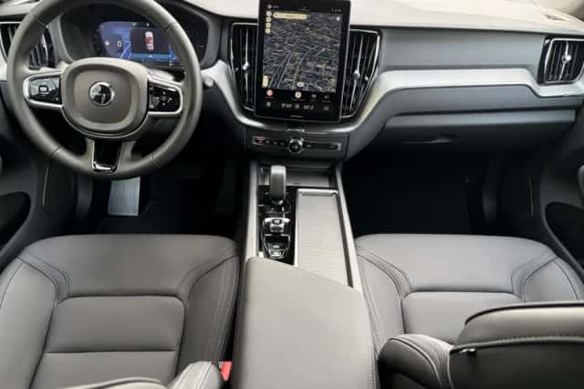 Volvo XC60 (2026) thumbnail 6