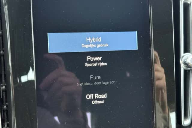 Volvo XC40 (2022) thumbnail 17