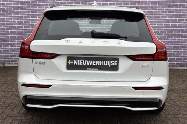 Volvo V60 (2024) thumbnail 15