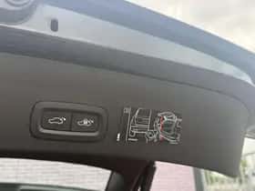 Volvo XC40 (2022) thumbnail 13