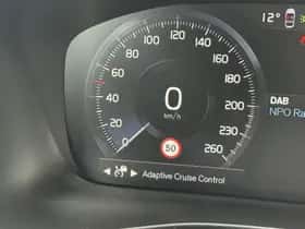 Volvo XC40 (2022) thumbnail 30