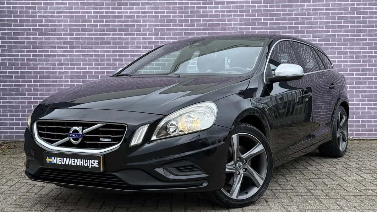 Volvo V60 — foto 1