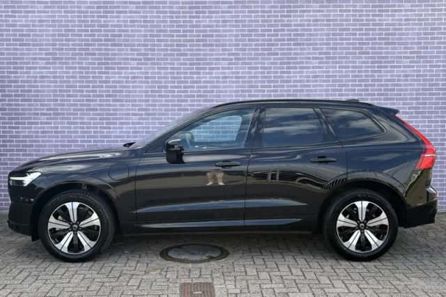 Volvo XC60 (2023) thumbnail 5