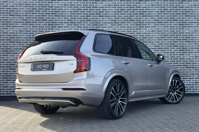 Volvo XC90 (2026) thumbnail 3