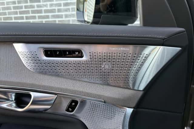 Volvo XC90 (2026) thumbnail 6