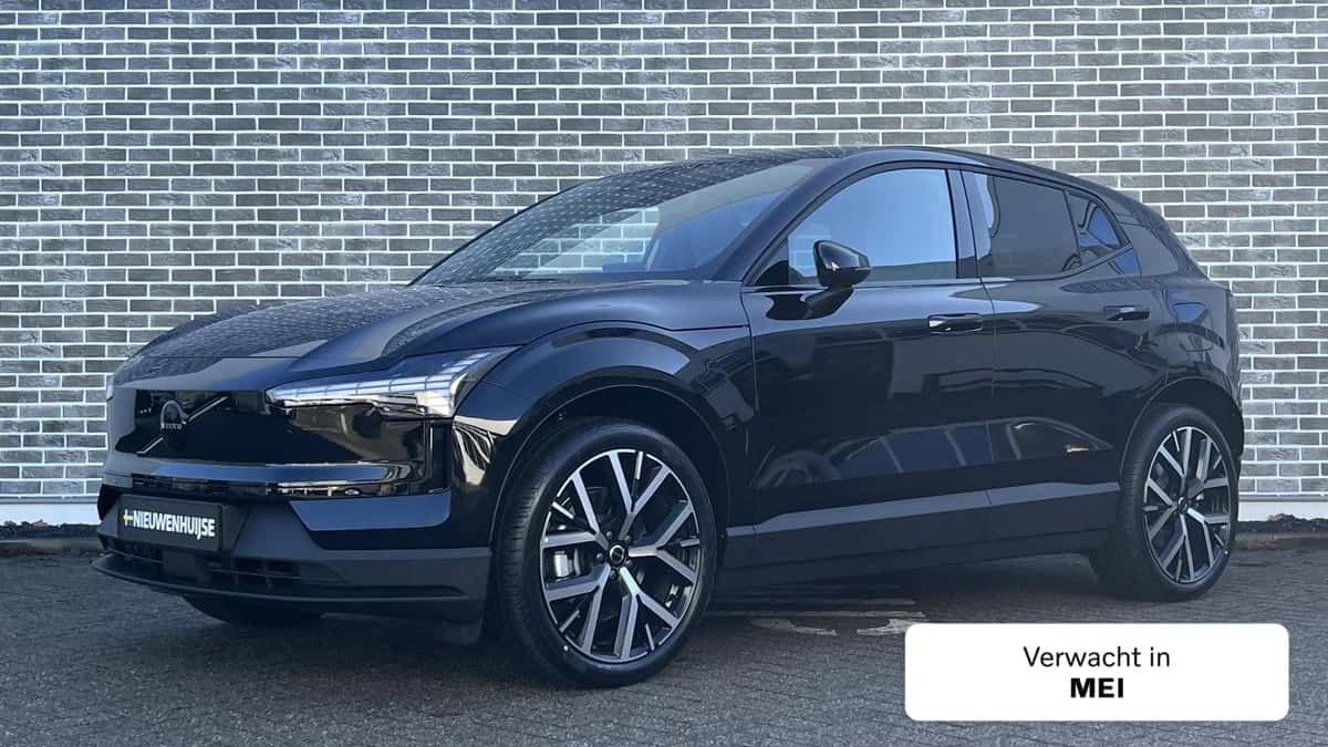 Volvo EX30 — foto 1