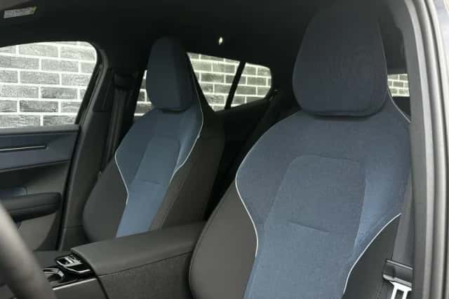 Volvo EX30 (2026) thumbnail 28