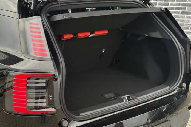 Volvo EX30 (2026) thumbnail 7