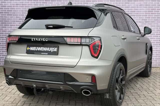 Lynk & Co 01 (2025) thumbnail 3