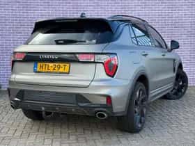 Lynk & Co 01 thumbnail 3