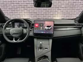 Lynk & Co 01 thumbnail 2