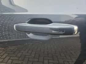 Volvo XC90 thumbnail 12